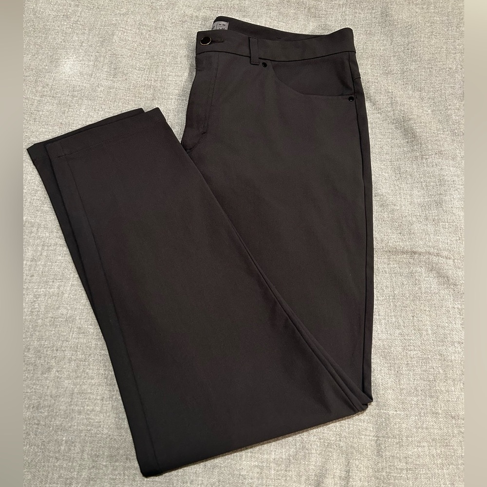 Men’s Navy Blue Golf Athletic Fit Pants